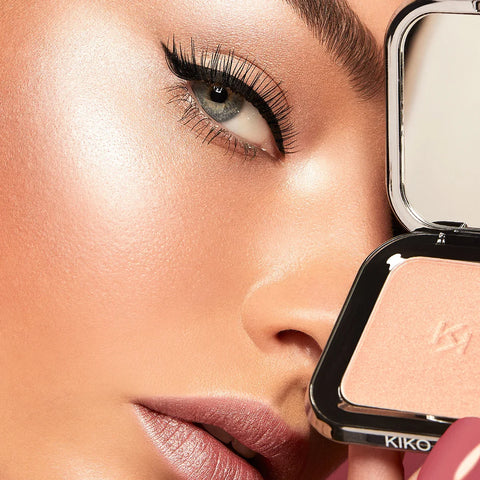 glow fusion powder highlighter - 02 Heavenly Gold