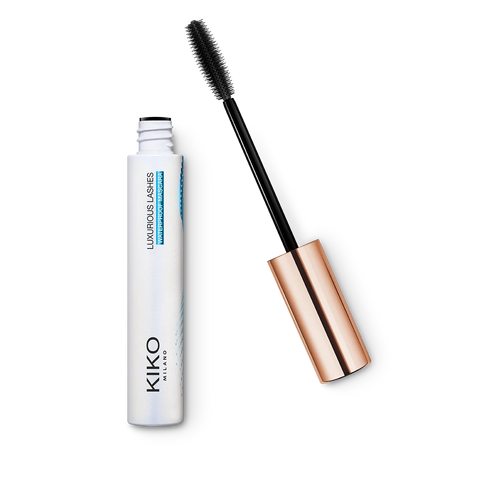 luxurious lashes waterproof mascara
