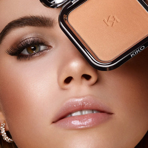 radiant touch bronzing powder - 01 Luminous Honey