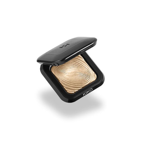 water eyeshadow - 03 Light Gold